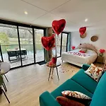 Lodge Domaine De Neuville - Flottants En Champagne Sainte-Gemme (Marne)