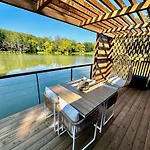 Lodge Domaine De Neuville - Flottants En Champagne *