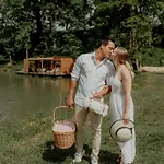 Domaine De Neuville - Flottants En Champagne Lodge *