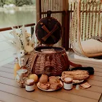 Domaine De Neuville - Flottants En Champagne Lodge Sainte-Gemme (Marne)