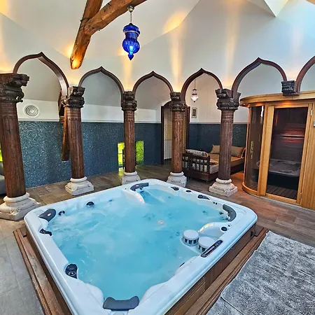 Domaine De Neuville - Flottants En Champagne * Sainte-Gemme (Marne)