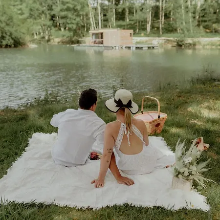 Domaine De Neuville - Flottants En Champagne 롯지 Sainte-Gemme (Marne)