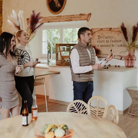 Domaine De Neuville - Flottants En Champagne 롯지