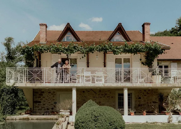 Sur L'eau - Domaine De Neuville Lodge